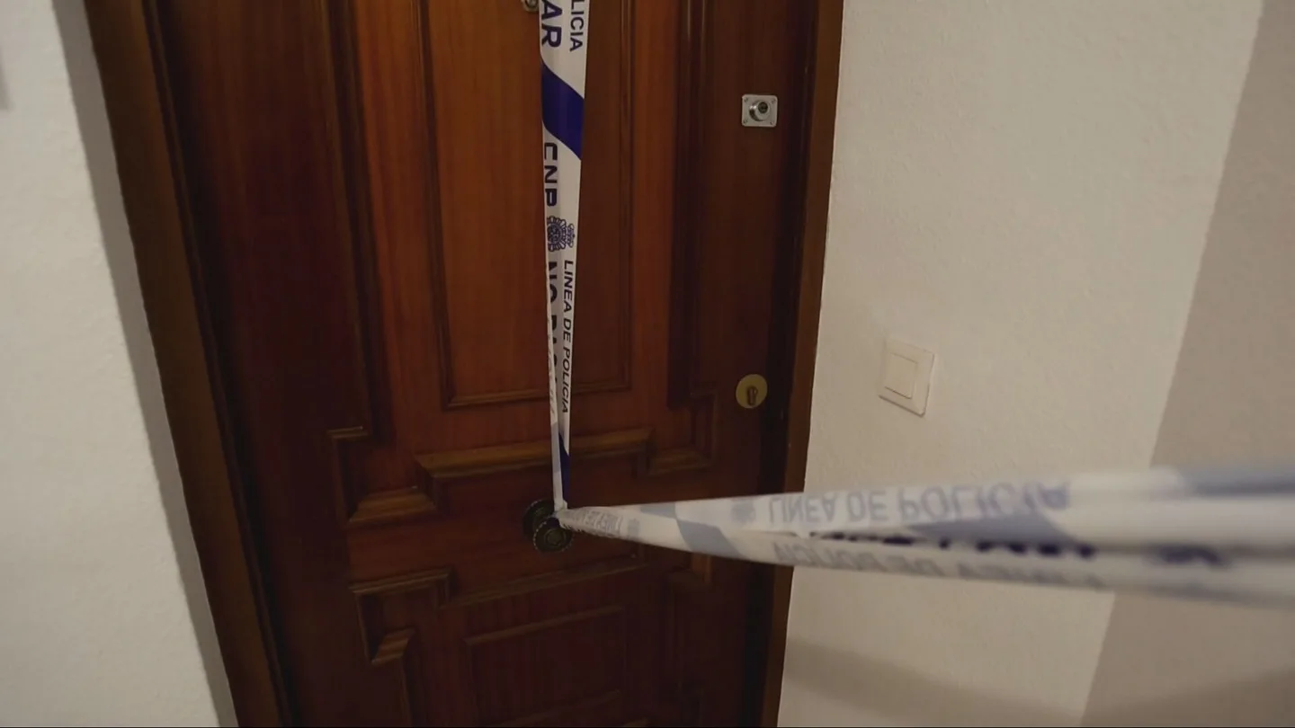 Detenido un hombre en Córdoba acusado de matar a su hija e intentar suicidarse Detenido un hombre en Córdoba acusado de matar a su hija e intentar suicidarse