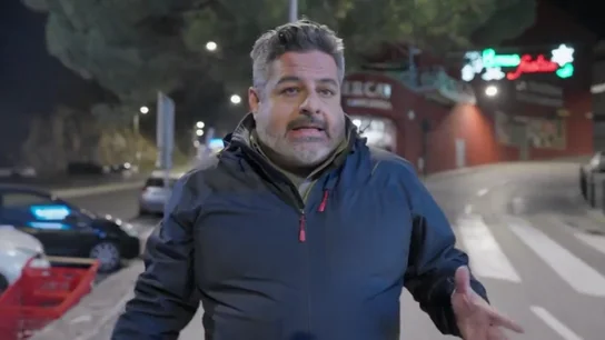 Los momentos más tensos de Jalis de la Serna en Apatrullando: "Nos han dado un golpe a la cámara y nos han zarandeado" Los momentos más tensos de Jalis de la Serna en Apatrullando: "Nos han dado un golpe a la cámara y nos han zarandeado"