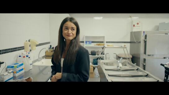 "&iquest;Paramos?": las l&aacute;grimas de una reportera de Apatrullando antes de asistir a la preparaci&oacute;n de un cad&aacute;ver