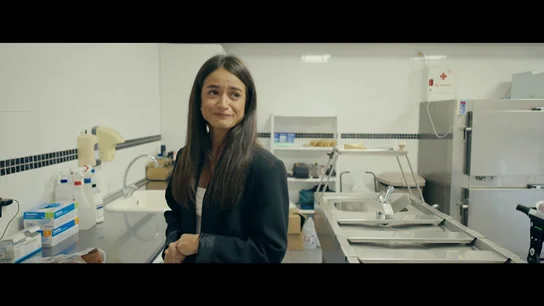 "¿Paramos?": las lágrimas de una reportera de Apatrullando antes de asistir a la preparación de un cadáver "¿Paramos?": las lágrimas de una reportera de Apatrullando antes de asistir a la preparación de un cadáver