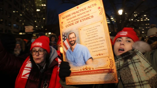 "¡Fuera el ICE!": EEUU sale a la calle para protestar contra los crímenes de la fuerza paramilitar de Trump "¡Fuera el ICE!": EEUU sale a la calle para protestar contra los crímenes de la fuerza paramilitar de Trump