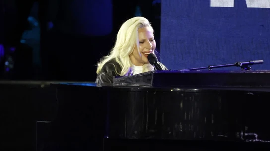 Imagen de Lady Gaga en un concierto. Imagen de Lady Gaga en un concierto.