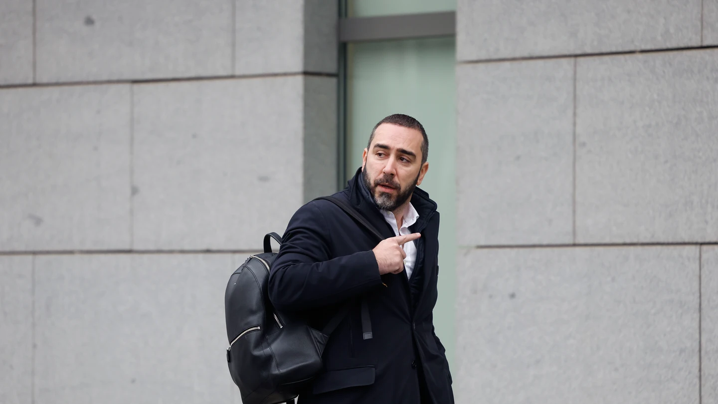 El empresario Víctor de Aldama, a su llegada a la Audiencia Nacional El empresario Víctor de Aldama, a su llegada a la Audiencia Nacional