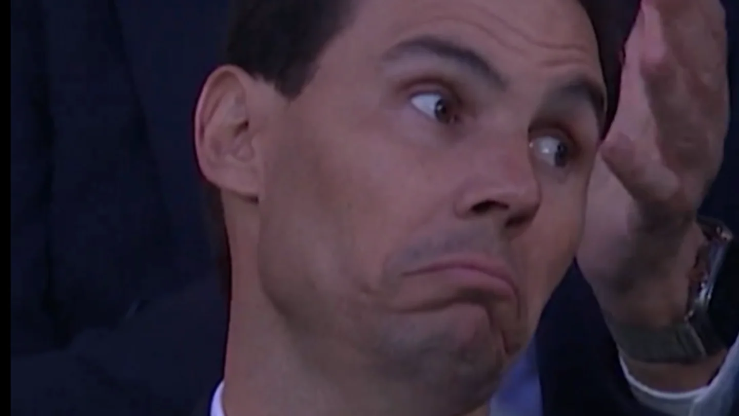 Reacción de Nadal al primer set de Djokovic frente a Alcaraz Reacción de Nadal al primer set de Djokovic frente a Alcaraz