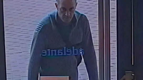 Se busca a un hombre que asesinó a una mujer en 2005 en Barcelona: la Guardia Civil pide colaboración ciudadana Se busca a un hombre que asesinó a una mujer en 2005 en Barcelona: la Guardia Civil pide colaboración ciudadana