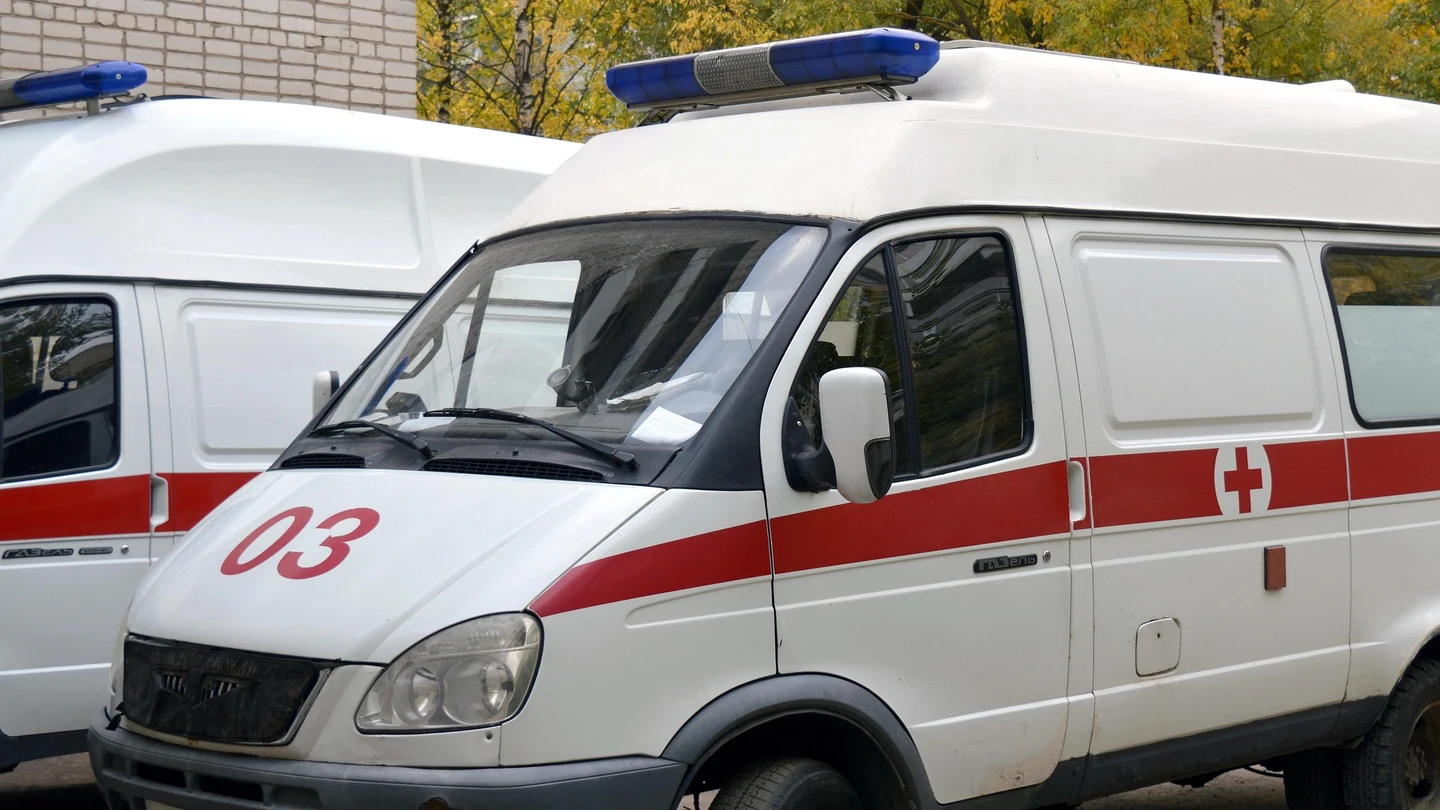Imagen de archivo de una ambulancia Imagen de archivo de una ambulancia