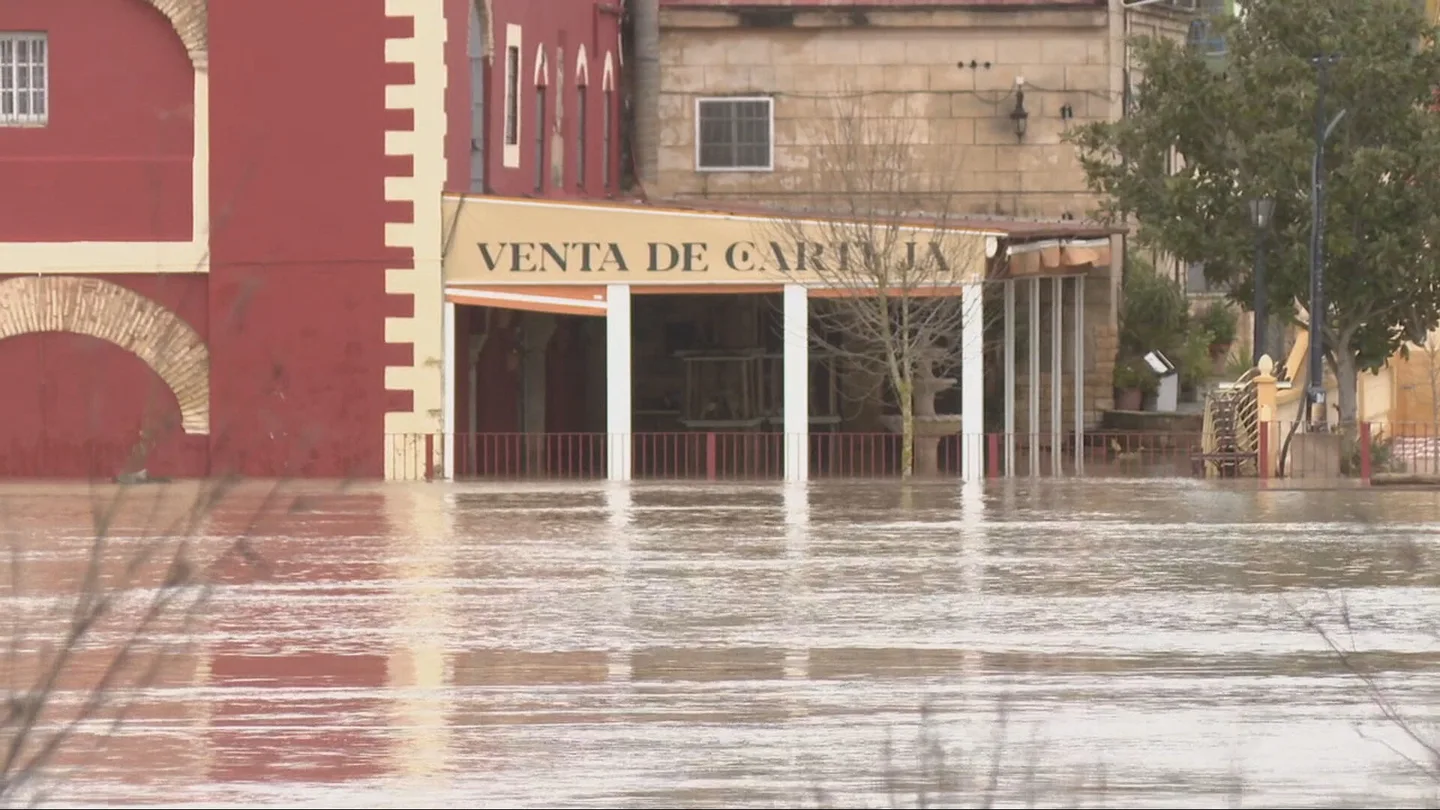 Imagen de establecimiento de Jerez de la Frontera completamente inundado Imagen de establecimiento de Jerez de la Frontera completamente inundado