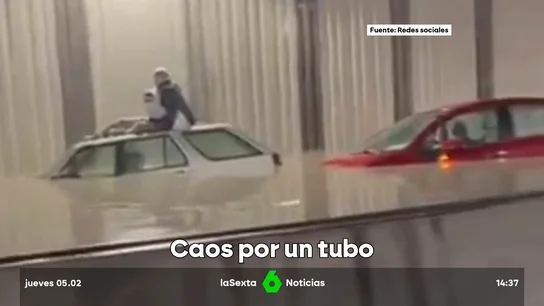 La rotura de una tubería corta la línea 8 de Metro de Madrid e inunda la M14 y el túnel de acceso al aeropuerto de Barajas La rotura de una tubería corta la línea 8 de Metro de Madrid e inunda la M14 y el túnel de acceso al aeropuerto de Barajas