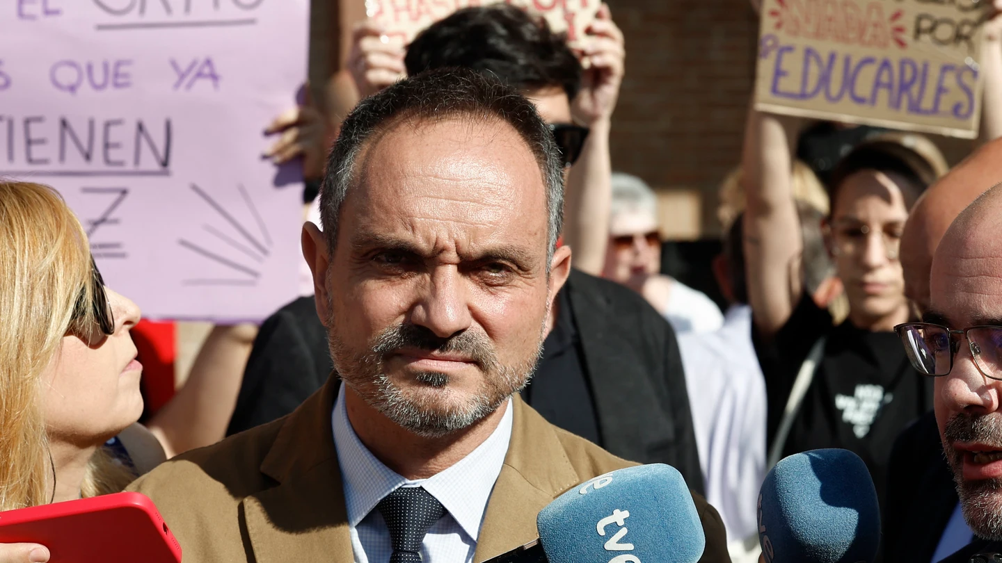 El alcalde de Móstoles, Manuel Bautista, en una imagen de archivo El alcalde de Móstoles, Manuel Bautista, en una imagen de archivo