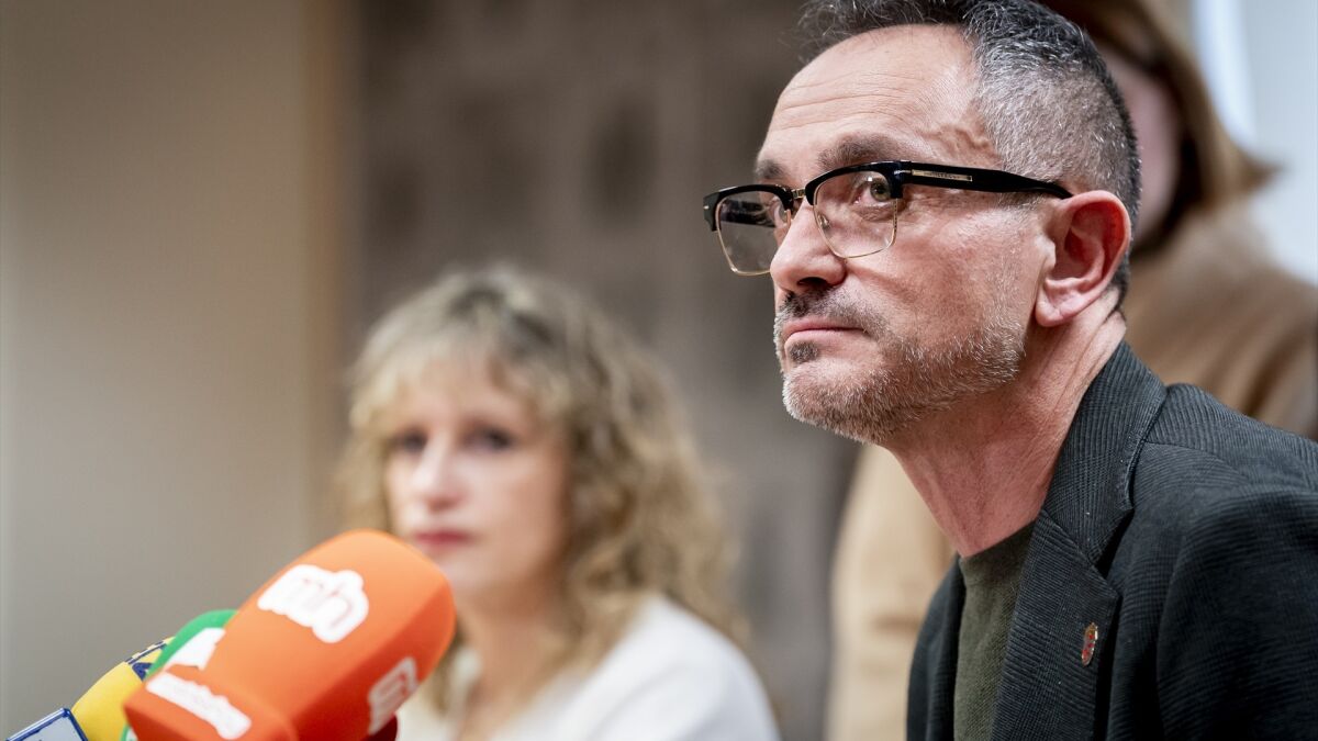 Un cargo de confianza del alcalde de Móstoles llama "pájara miserable" a la exedil que denunció acoso