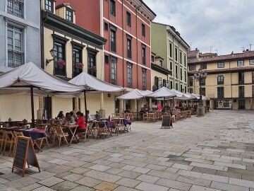 Plaza del Font&aacute;n de Oviedo