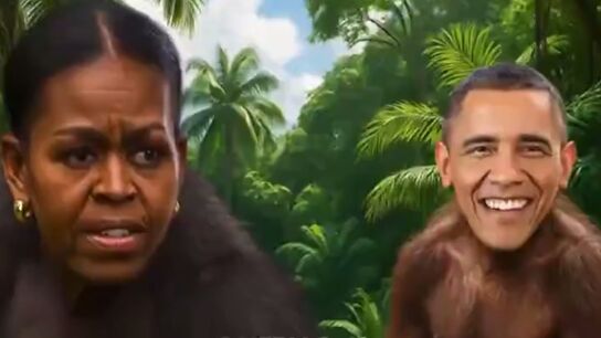 Trump publica un bochornoso v&iacute;deo representando a los Obama como monos