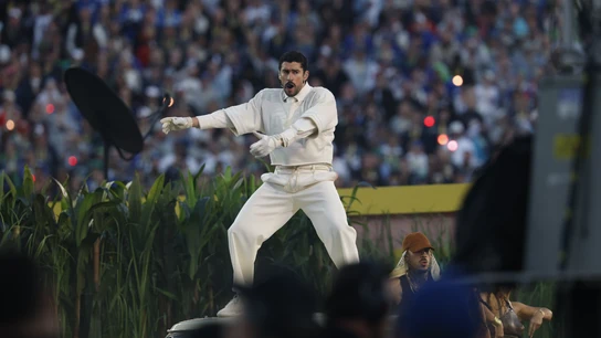 Bad Bunny, en su actuación de medio tiempo de la Super Bowl de 2026 Bad Bunny, en su actuación de medio tiempo de la Super Bowl de 2026