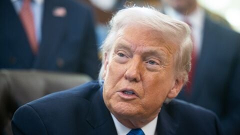 La reacci&oacute;n de Trump a la hist&oacute;rica actuaci&oacute;n de Bad Bunny en la Super Bowl: "La peor de la historia"