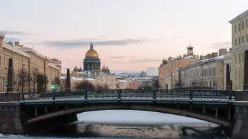 Canales de San Petersburgo congelados Canales de San Petersburgo congelados