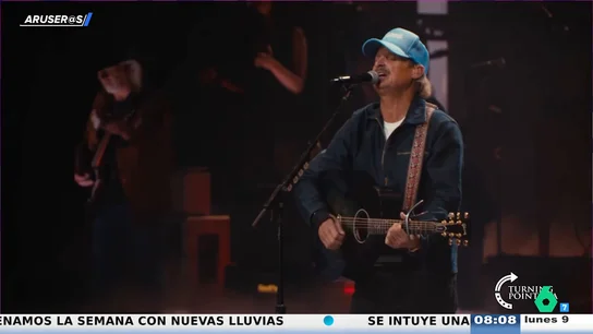 Alfonso Arús, de la actuación con la que Donald Trump contraprogramó a Bad Bunny en la Super Bowl: "Es una tristeza..." Alfonso Arús, de la actuación con la que Donald Trump contraprogramó a Bad Bunny en la Super Bowl: "Es una tristeza..."