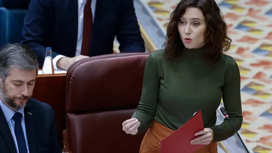 La presidenta de la Comunidad de Madrid, Isabel Díaz Ayuso, interviene durante el Pleno en la Asamblea de Madrid celebrado el pasado jueves. La presidenta de la Comunidad de Madrid, Isabel Díaz Ayuso, interviene durante el Pleno en la Asamblea de Madrid celebrado el pasado jueves.