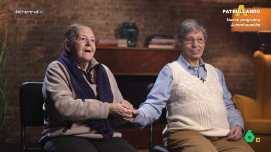  Carmen y Bego&ntilde;a defienden el amor a cualquier edad: "No teng&aacute;is miedo, expresarlo ya sea a una persona del mismo sexo o no"