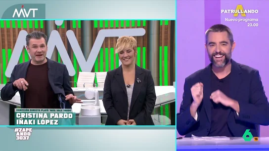 Esta es la curiosa petición que ha hecho Dani Mateo a Iñaki López: "Queremos ver esa magia que tienes en las caderas" El presentador de Más Vale Tarde se marcaba unos pasos de baile mientras sonaba Bad Bunny. Dani aprovecha la conexión para sacar el tema y pedir a López que, de nuevo, vuelva a bailar.