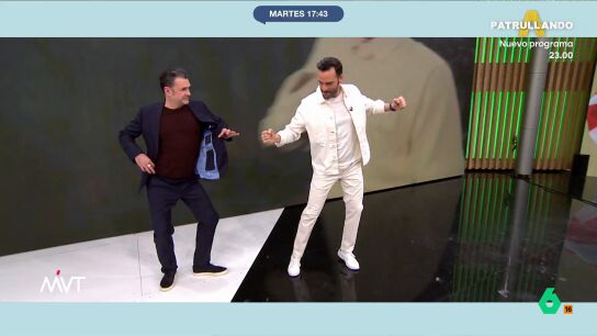 I&ntilde;aki L&oacute;pez y Jos&eacute; Luis Tor&aacute; le han cogido el gusto a lo de bailar con la m&uacute;sica de Bad Bunny y, en este v&iacute;deo, arrancan el programa de M&aacute;s Vale Tarde con un nuevo 'perreo made in Portugalete'.