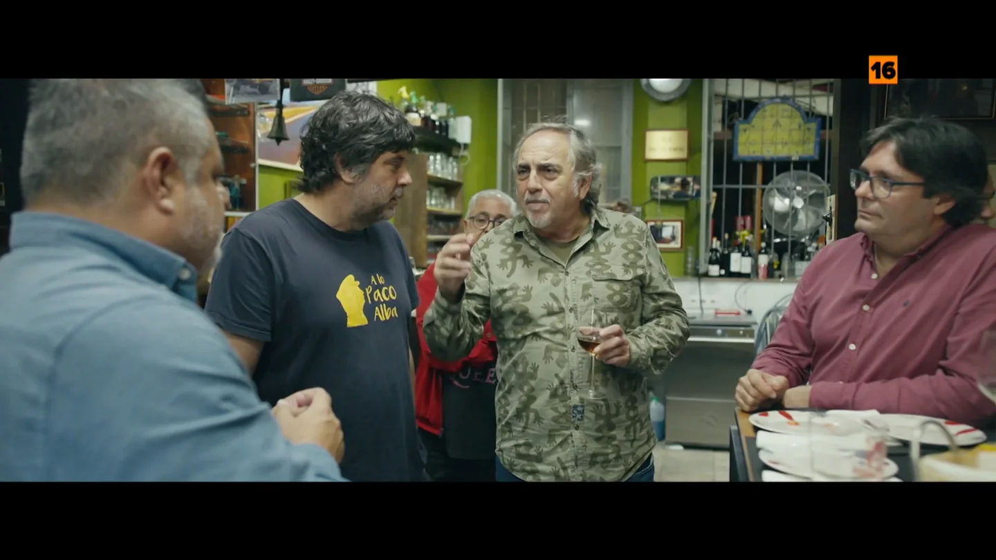 Jalis descubre en Apatrullando cómo afecta el turismo masivo de Cádiz a sus vecinos Jalis descubre en Apatrullando cómo afecta el turismo masivo de Cádiz a sus vecinos