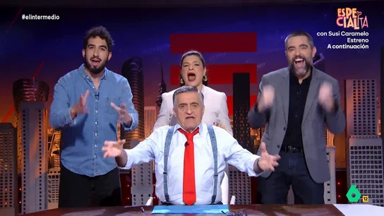 Wyoming responde al "son unos tristes" de Díaz Ayuso con su propio coro: "¡Qué nivelazo! ¡Qué nivelazo!" La presidenta de la Comunidad de Madrid ha respondido de una manera curiosa cuando la oposición le ha reprochado que haya protegido al alcalde de Móstoles después de ser denunciado por acoso sexual por parte de una concejala.