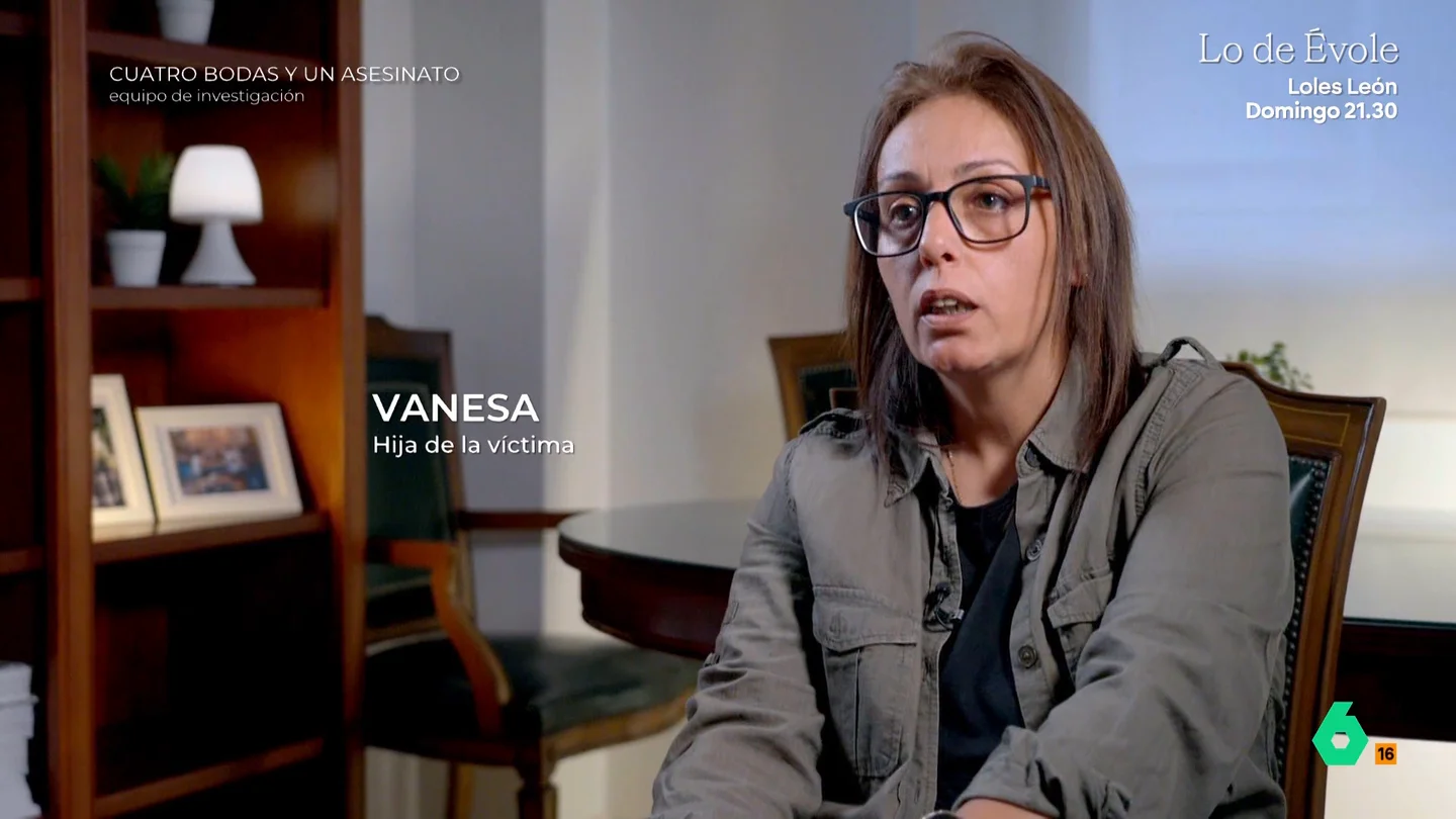Así reaccionó la hija de José Luis al descubrir que se había casado con su asesina 15 días antes Vanesa, hija de la víctima de la 'viuda negra de Alicante', recuerda con Equipo de Investigación el momento en el que la policía le contó que habían matado a su padre y su sorpresa al enterarse de que se había casado con la asesina.