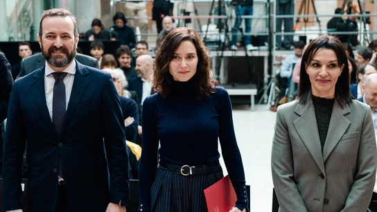 Mercedes Zarzalejo (derecha) junto a Isabel Díaz Ayuso y José Carlos Fernández Borreguero en una imagen de archivo Mercedes Zarzalejo (derecha) junto a Isabel Díaz Ayuso y José Carlos Fernández Borreguero en una imagen de archivo