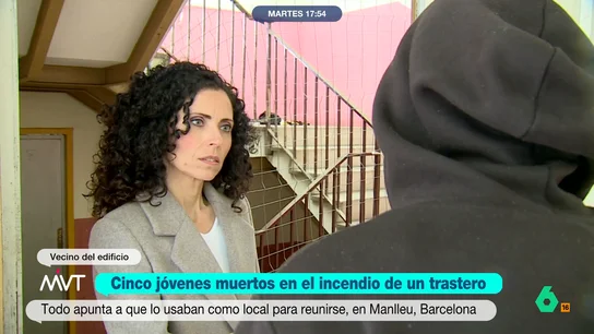 Un vecino de Manlleu relata el pánico que vivió durante el incendio: "Todavía tenemos el susto en el cuerpo" Un vecino de Manlleu relata el pánico que vivió durante el incendio: "Todavía tenemos el susto en el cuerpo"