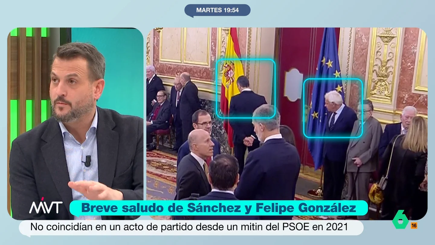 Juan Fernández-Miranda señala que, a pesar de sus palabras sobre Sánchez, "Felipe González sigue siendo un hombre de izquierdas" El expresidente socialista se ha encontrado en el Congreso con el presidente del Gobierno después de afirmar que si Sánchez volvía a ser candidato en las elecciones, iba a votar en blanco.