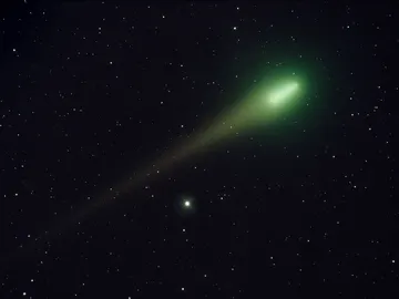 Cometa espacial Cometa espacial