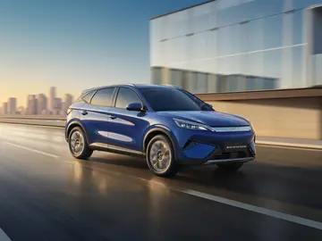 Tan potente como el Mercedes AMG GLC, pero eléctrico y por algo más de 40.000 euros Tan potente como el Mercedes AMG GLC, pero eléctrico y por algo más de 40.000 euros