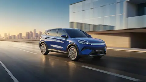 Tan potente como el Mercedes AMG GLC, pero eléctrico y por algo más de 40.000 euros Tan potente como el Mercedes AMG GLC, pero eléctrico y por algo más de 40.000 euros