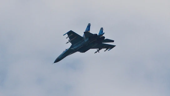 Un caza de las Fuerzas Armadas ucranianas en el espacio aéreo de Ucrania. Un caza de las Fuerzas Armadas ucranianas en el espacio aéreo de Ucrania.