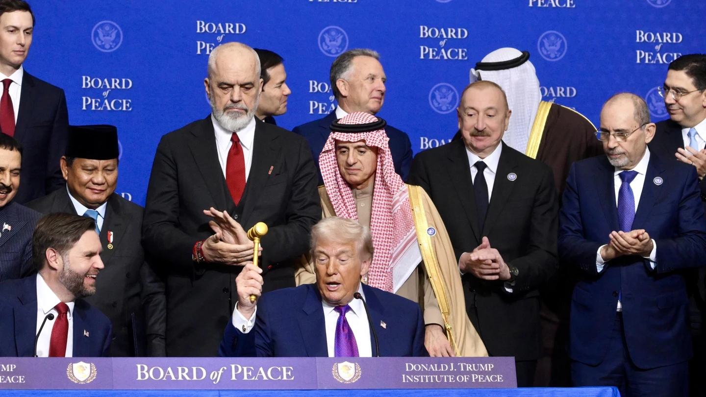 Donald Trump este jueves en la reunión de la Junta de la Paz Donald Trump este jueves en la reunión de la Junta de la Paz