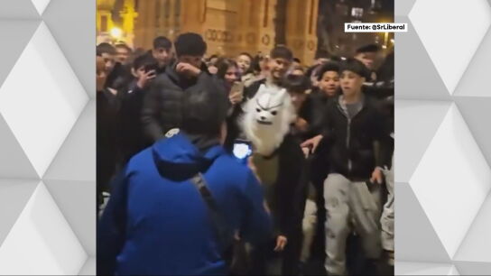 Concentraci&oacute;n supuestamente 'therian' en Barcelona.