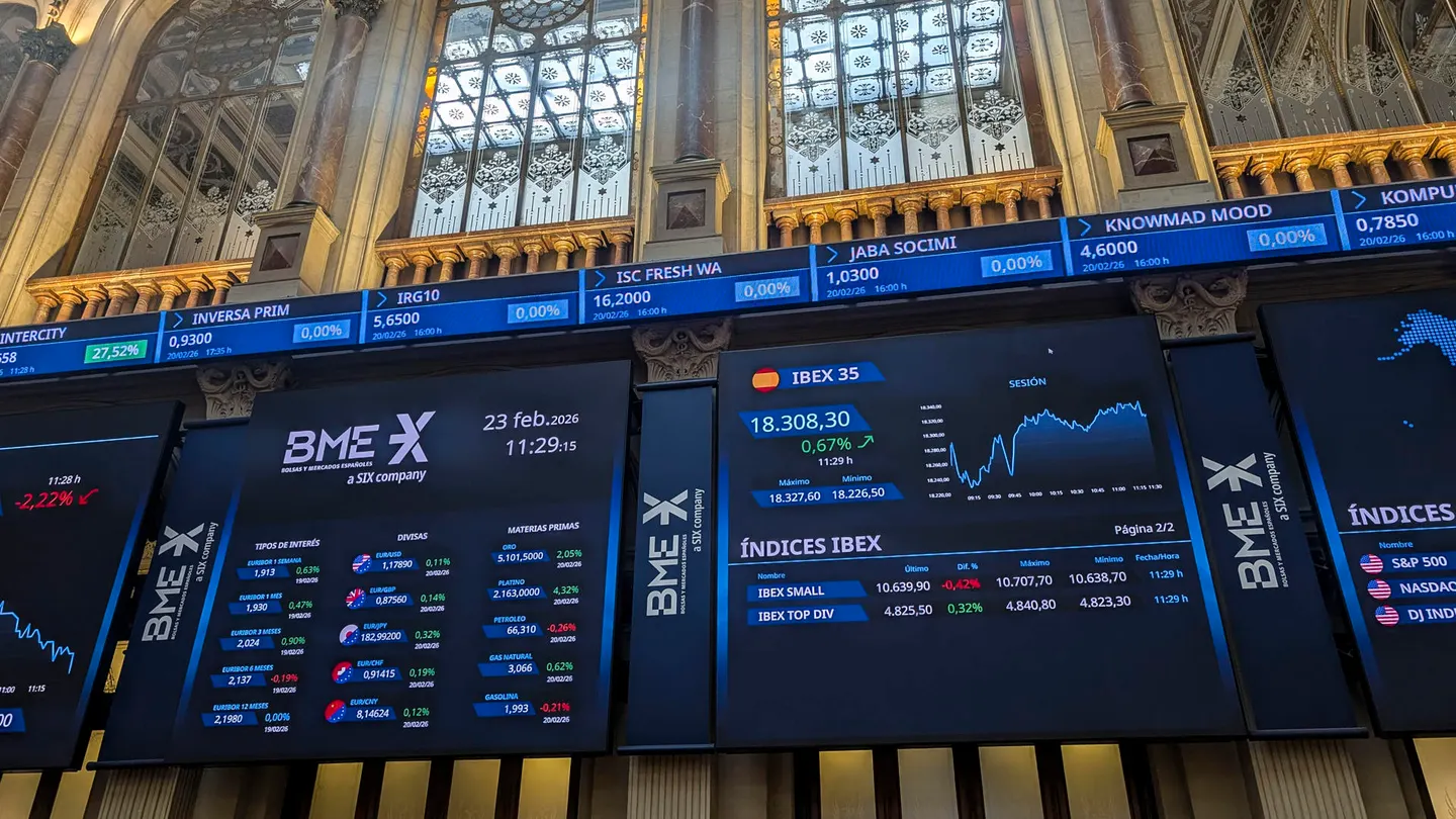 Imagen de este lunes de la Bolsa de Madrid. Imagen de este lunes de la Bolsa de Madrid.