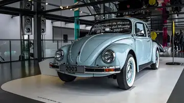 El último Volkswagen Beetle no se fabricó en Europa, pero sí está aquí: dónde visitar al último Escarabajo de Volkswagen salido de fábrica El último Volkswagen Beetle no se fabricó en Europa, pero sí está aquí: dónde visitar al último Escarabajo de Volkswagen salido de fábrica