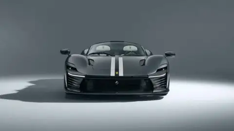 Hay quien no se conforma con tener un Ferrari exclusivo: Este Daytona SP3 es todavía más extremo Hay quien no se conforma con tener un Ferrari exclusivo: Este Daytona SP3 es todavía más extremo