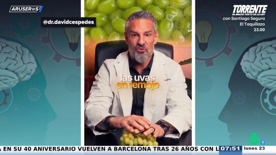  Un experto en longevidad explica c&oacute;mo limpiar la uva correctamente: "Es una de las frutas con m&aacute;s pesticidas"