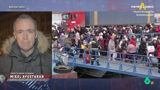 Mikel Ayestaran señala que, tras cuatro años de guerra, los ucranianos "no ven una salida, ahora mismo, a esta situación" El corresponsal indica que la sensación en Ucrania podría definirse con tres palabras: "Resignación, cansancio y adaptación". Además, tienen poca esperanza de que el conflicto acabe a corto plazo.