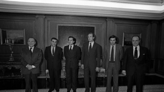 Imagen de archivo. Audiencia de Juan Carlos I en el Palacio de la Zarzuela para analizar las consecuencias del frustrado golpe de Estado.