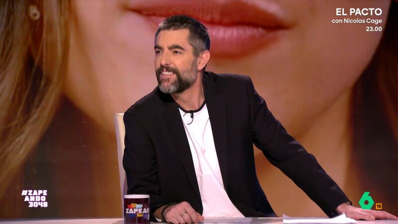 Dani Mateo sobre la pol&eacute;mica de Mar&iacute;a Pombo y la lectura: "Si te lees cualquier mierda puedes llegar a ser peor persona"