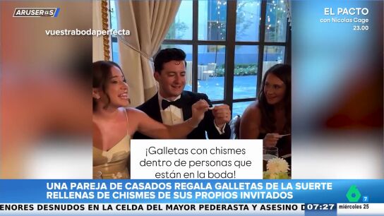 El 'tierra, tr&aacute;game' m&aacute;s original de una boda: postres que revelan los secretos de los invitados