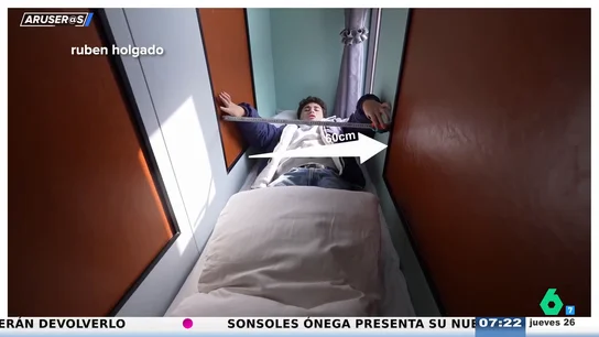 Así es uno de los hoteles más estrechos del mundo: apenas 50 centímetros de ancho Así es uno de los hoteles más estrechos del mundo: apenas 50 centímetros de ancho