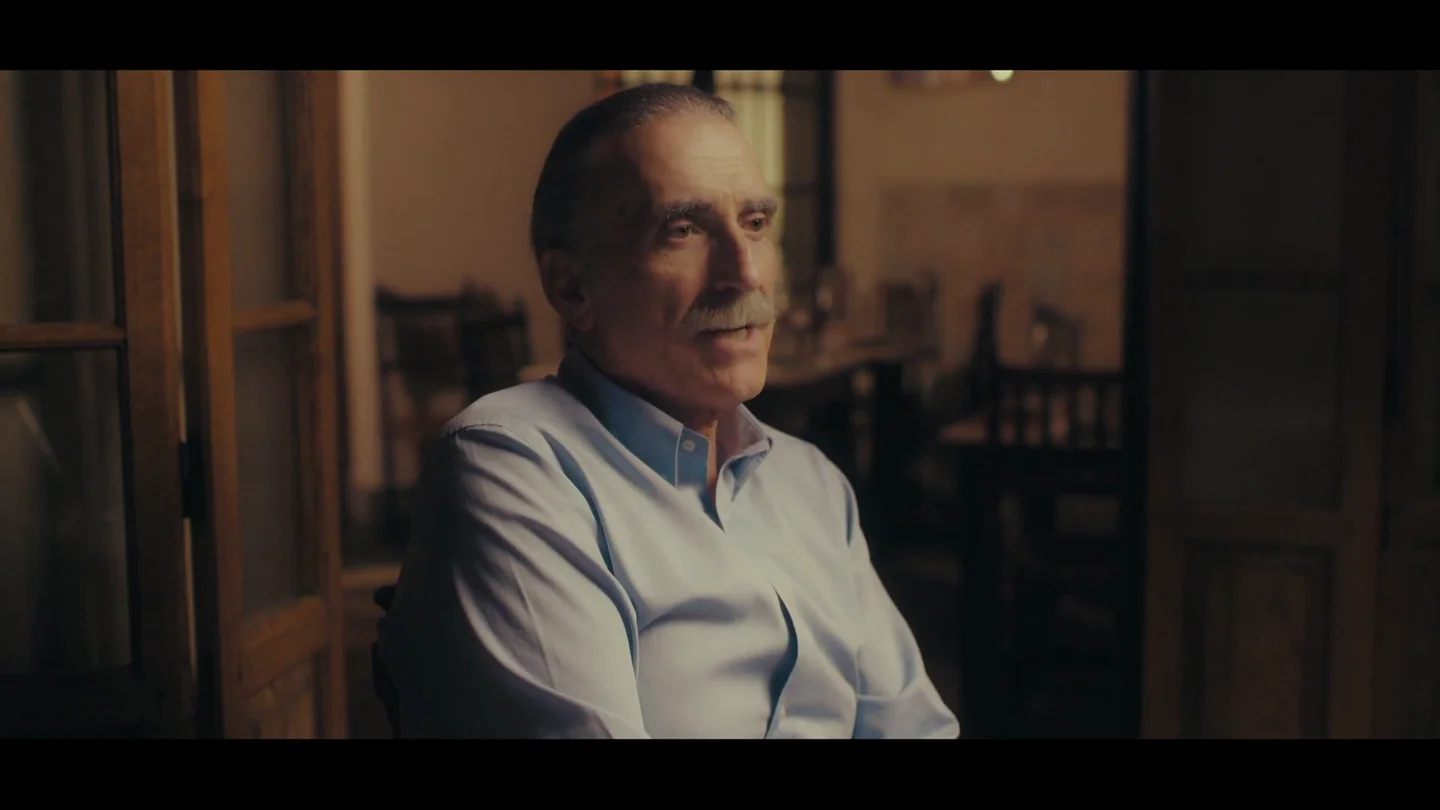 Juan y Medio reconoce que piensa en Lolita al decir que le pesa no haberse comprometido: "Ella podría ser esa persona" Juan y Medio reconoce que piensa en Lolita al decir que le pesa no haberse comprometido: "Ella podría ser esa persona"