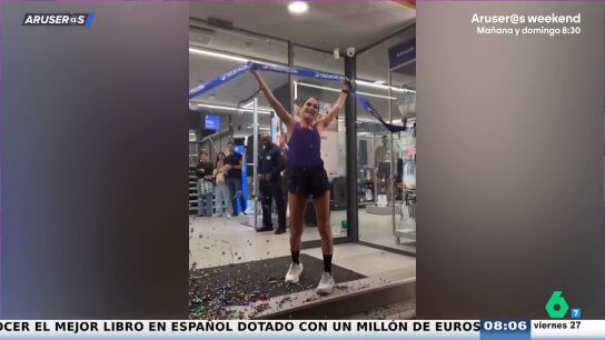 Verdeliss logra el reto de correr 24 horas en una cinta tras hacer 254 kil&oacute;metros: as&iacute; ha sido la cuenta atr&aacute;s