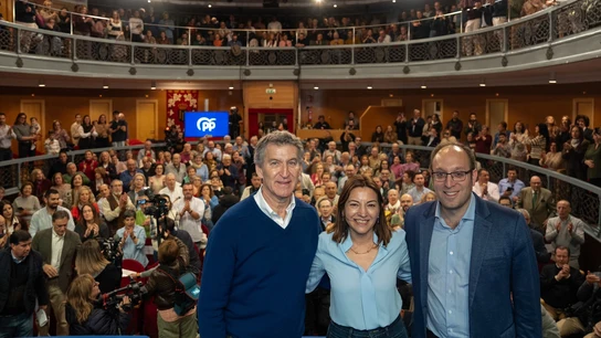 Feijóo defiende "trabajar y trabajar" ante las políticas de Díaz, a la que acusa de querer "abolir el trabajo" Feijóo defiende "trabajar y trabajar" ante las políticas de Díaz, a la que acusa de querer "abolir el trabajo"