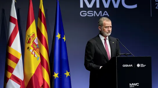 Felipe VI en la cena de gala del Mobile World Congress. Felipe VI en la cena de gala del Mobile World Congress.