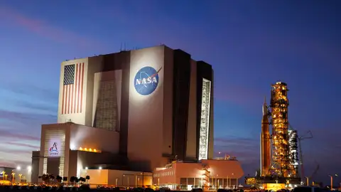 Sistema de lanzamiento espacial de la NASA Sistema de lanzamiento espacial de la NASA